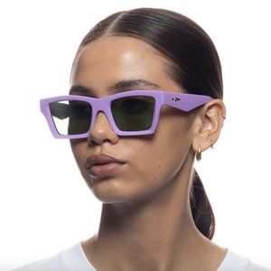 Le Specs Something Sunglasses in lilac